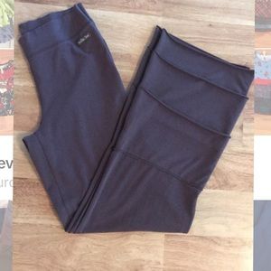 Matilda Jane Brown Fins